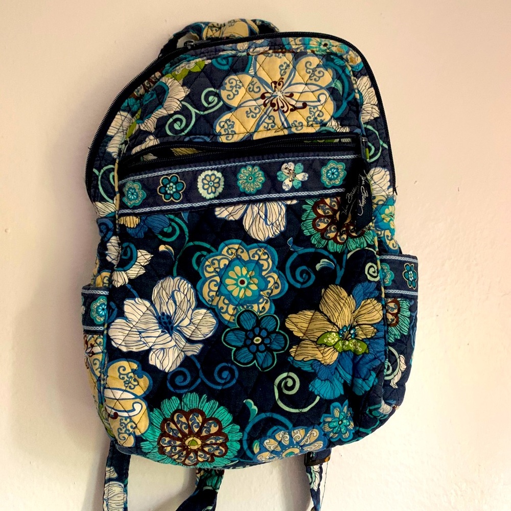 ✨Vera Bradley mini backpack✨